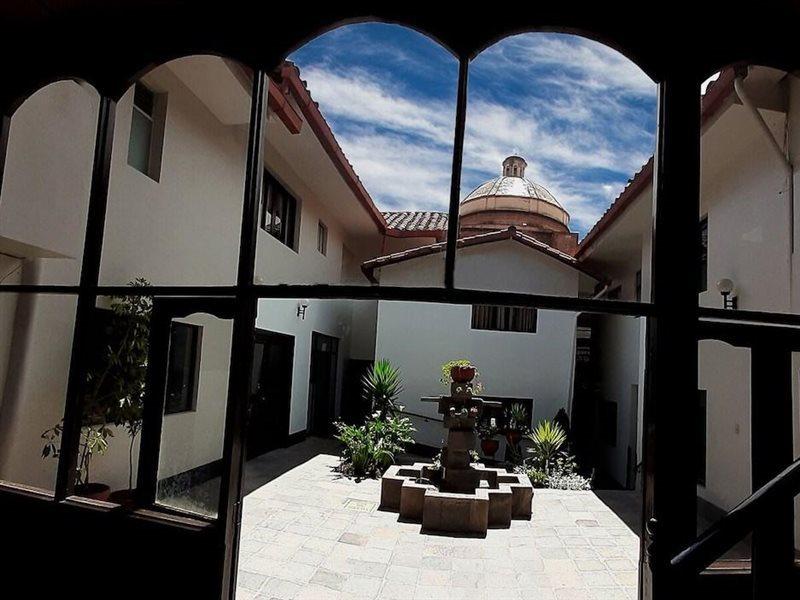 Santa Maria Hotel 2*